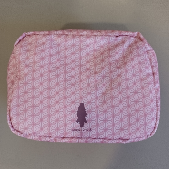 Demon Slayer cosmetic bags (set of 3) - Picture 9 of 17
